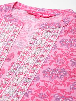 Women Floral Printed Thread Work Pure Cotton Kurta with Trousers & With Dupatta 3