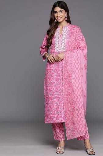 Women Floral Printed Thread Work Pure Cotton Kurta with Trousers & With Dupatta