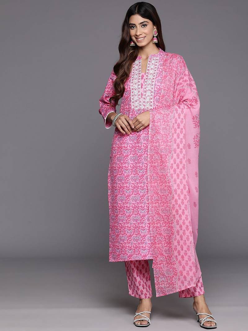 Women Floral Printed Thread Work Pure Cotton Kurta with Trousers & With Dupatta