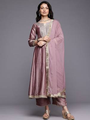 Ethnic Motifs Embroidered Zari Pleated Kurta With Trousers & Dupatta 5