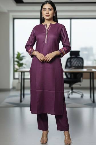 Women Embroidered Regular Thread Work Kurta with Trousers