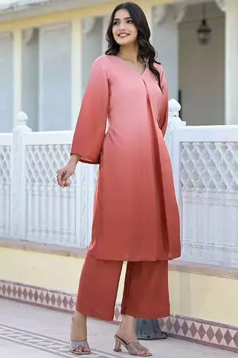 Ombre Dyed V-Neck Straight Kurta With Trousers