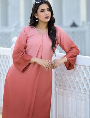 Ombre Dyed V-Neck Straight Kurta With Trousers 6