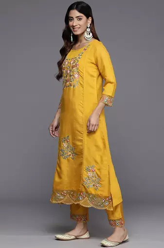 Floral Embroidered Thread Work Pure Silk Kurta with Trousers & Dupatta