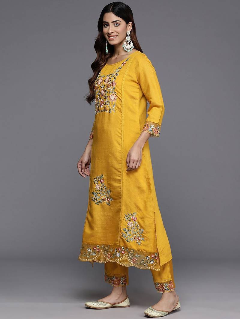 Floral Embroidered Thread Work Pure Silk Kurta with Trousers & Dupatta