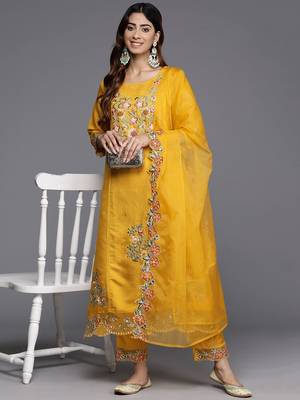 Floral Embroidered Thread Work Pure Silk Kurta with Trousers & Dupatta 8