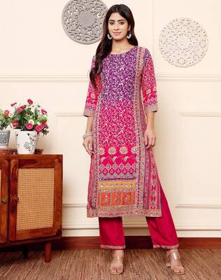 Women Floral Embroidered Regular Gotta Patti Kurta with Trousers & Dupatta 2