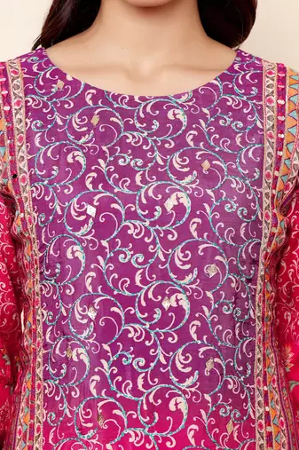 Women Floral Embroidered Regular Gotta Patti Kurta with Trousers & Dupatta