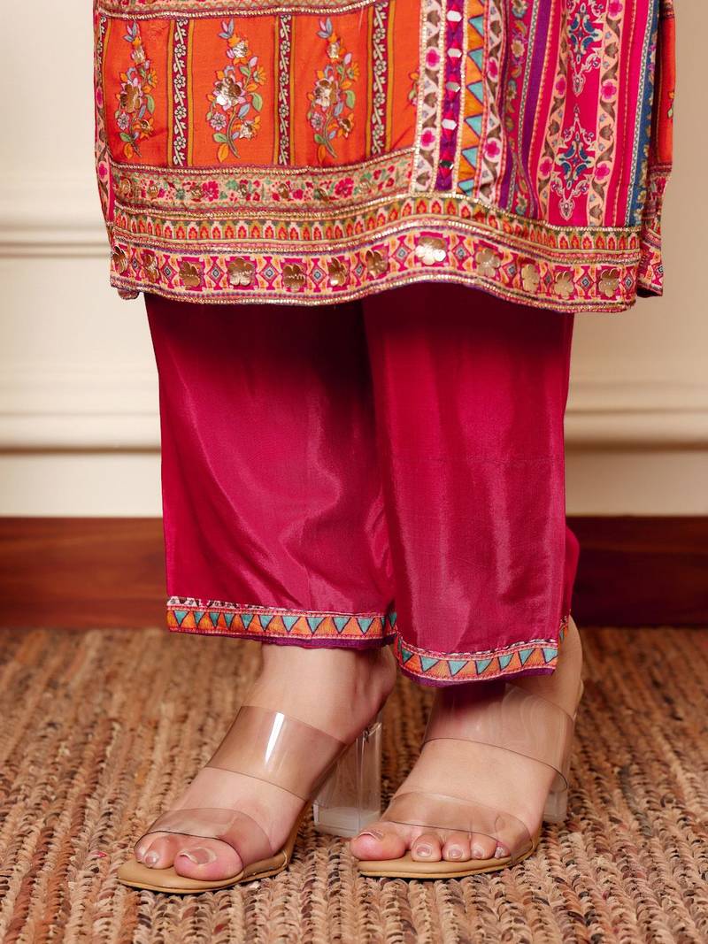 Women Floral Embroidered Regular Gotta Patti Kurta with Trousers & Dupatta
