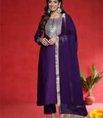 Floral Yoke Design Chanderi Silk Zari Straight Kurta With Trousers & Dupatta