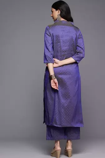 Women Regular Kurta with Trousers
