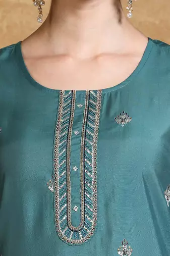 Women Floral Embroidered Regular Thread Work Kurta with Trousers & Dupatta