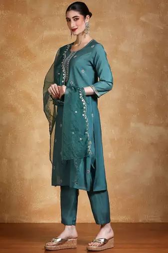 Women Floral Embroidered Regular Thread Work Kurta with Trousers & Dupatta