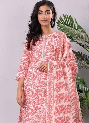 Floral Printed Round Neck Pure Cotton Straight Kurta With Trouser & Dupatta 2