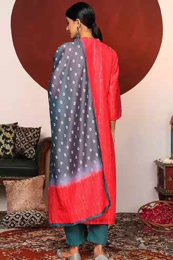 Red Bandhani Printed Mandarin Colar Kurta With Trousers & Dupatta
