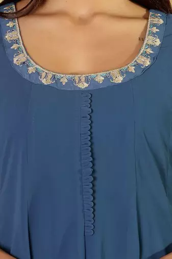 Women Panelled Thread Work Anarkali Republic Day Kurta with Palazzos & Fringed Dupatta