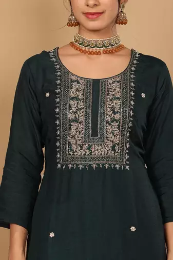 Floral Embroidered Thread Work Pure Silk Straight Kurta With Trousers & Dupatta