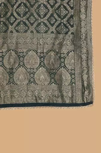 Floral Embroidered Thread Work Pure Silk Straight Kurta With Trousers & Dupatta