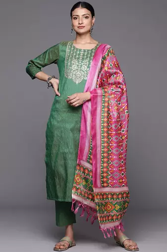 Geometric Woven Design Thread Work Straight Kurta With Trousers & Dupatta