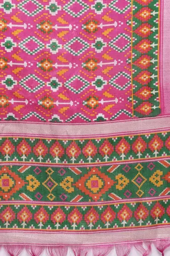 Geometric Woven Design Thread Work Straight Kurta With Trousers & Dupatta