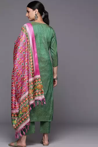 Geometric Woven Design Thread Work Straight Kurta With Trousers & Dupatta