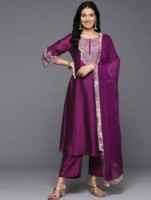 Thread & Zari Embroidered A-Line Kurta & Trousers With Dupatta 1