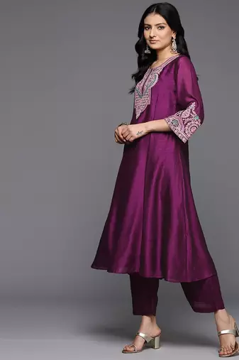 Thread & Zari Embroidered A-Line Kurta & Trousers With Dupatta