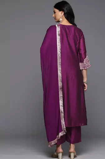 Thread & Zari Embroidered A-Line Kurta & Trousers With Dupatta
