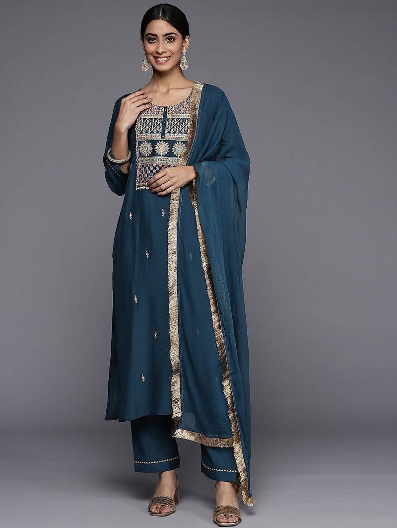 Ethnic Motifs Embroidered Straight Kurta & Trousers With Dupatta