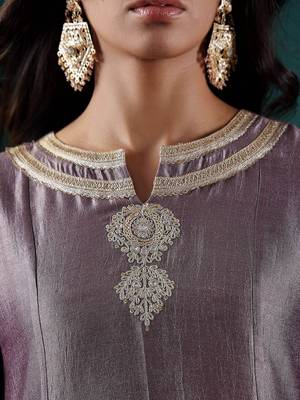 Women Floral Embroidered Panelled Kurta with Trousers & With Dupatta 2