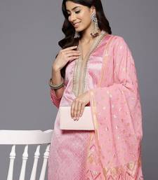 Women Woven Design Gotta Patti Kurta with Trousers & With Dupatta
