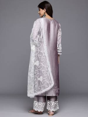 Floral Embroidered Thread Work Kurta With Palazzos & Dupatta 7