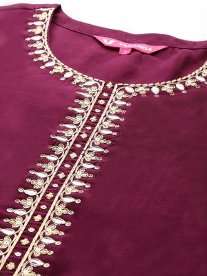 Ethnic Motifs Embroidered Zari Kurta with Trousers & Dupatta 2