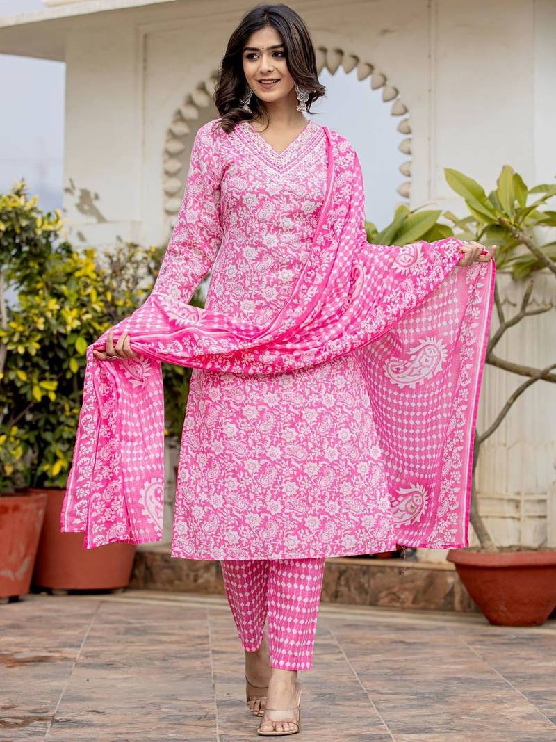 Paisley Printed Regular Thread Work Kurta with Trousers & With Dupatta