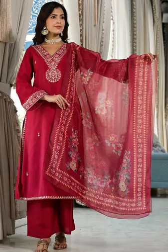 Ethnic Motifs Yoke Design Regular Thread Work Kurta with Trousers & With Dupatta