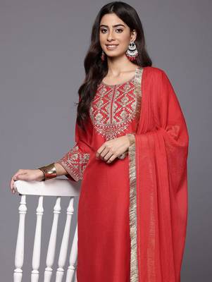 Women Ethnic Motifs Embroidered Kurta with Palazzos & With Dupatta 2