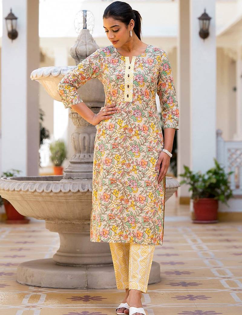 Floral Printed Regular Pure Cotton Kurta with Trouser