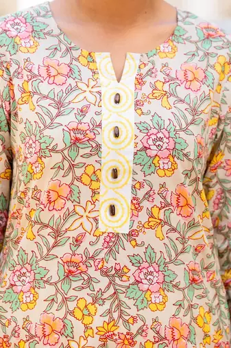 Floral Printed Regular Pure Cotton Kurta with Trouser