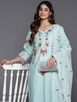 Floral Embroidered Thread Work Pure Cotton Kurta with Trousers & Dupatta 2
