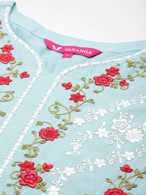 Floral Embroidered Thread Work Pure Cotton Kurta with Trousers & Dupatta 3