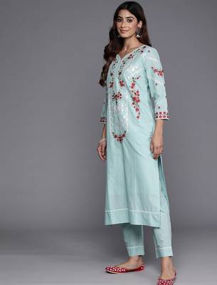 Floral Embroidered Thread Work Pure Cotton Kurta with Trousers & Dupatta 6