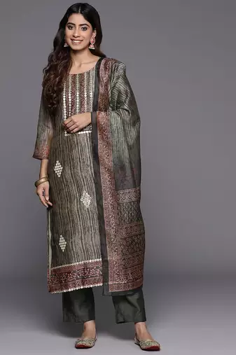 Women Abstract Printed Gotta Patti Kurta with Trousers & With Dupatta