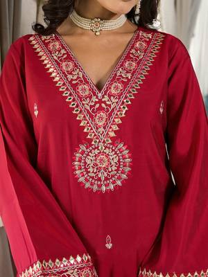 Ethnic Motifs Zari Embroidered Mirror Work Straight Kurta With Trousers & Dupatta 7