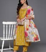 Ethnic Motifs Embroidered Sequinned Kurta with Trousers & Dupatta
