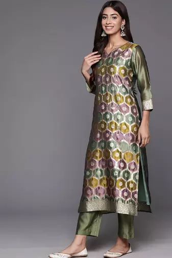 Chanderi Silk Kurta with Trousers & Dupatta