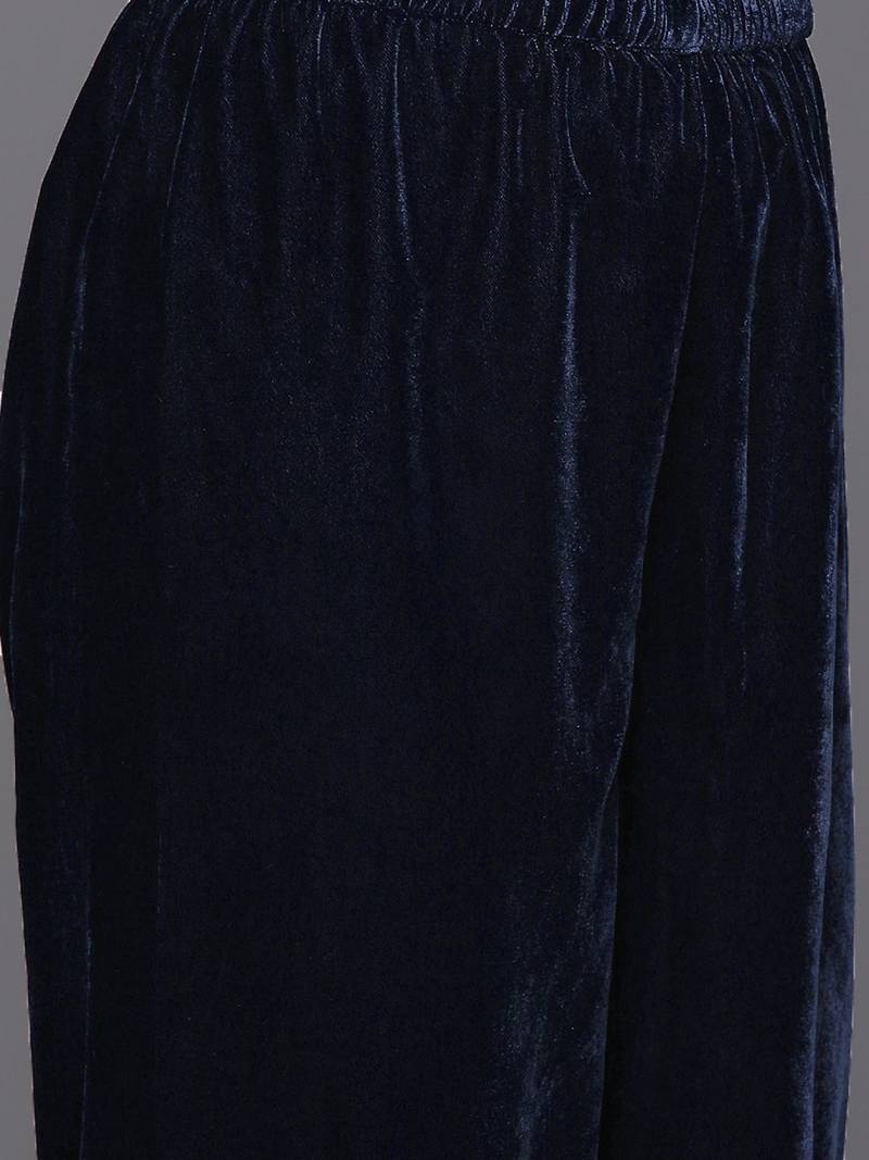 Zari Embroidered velvet Kurta with Trouser and Dupatta
