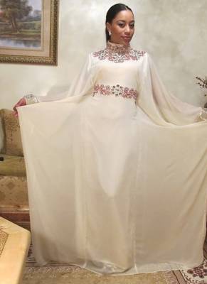 Offwhite designer dubai farasha kaftan 1