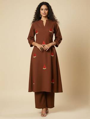 Women Ethnic Motifs Embroidered Regular Kurta with Trousers 1