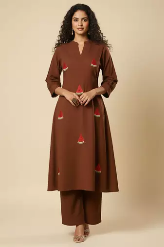 Women Ethnic Motifs Embroidered Regular Kurta with Trousers