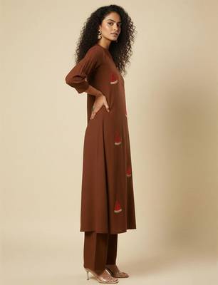 Women Ethnic Motifs Embroidered Regular Kurta with Trousers 3